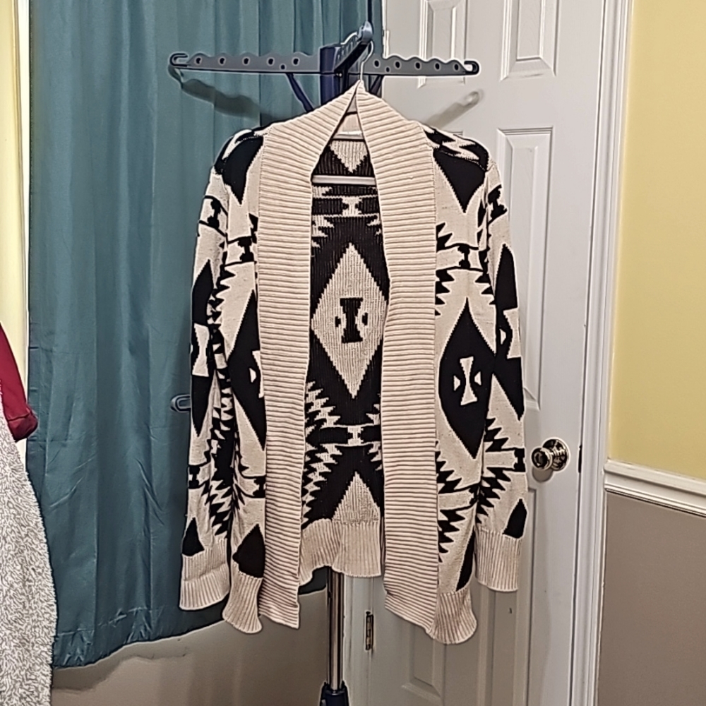 Maurice tan cardigan size 1x